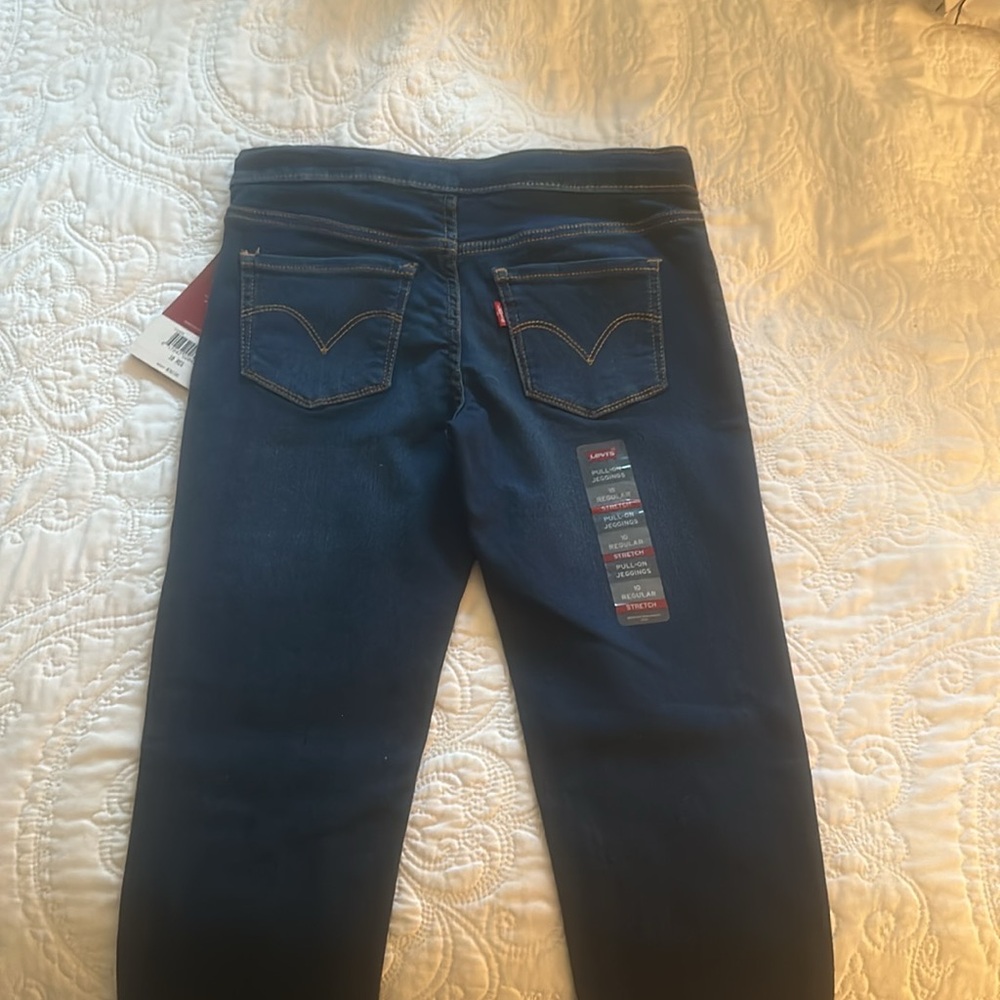 BRAND NEW!! Levi’s jeggings